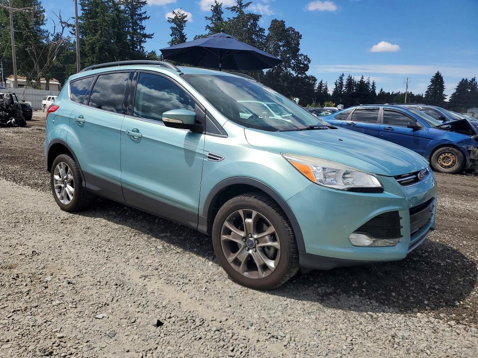 2013 Ford Escape მანქანა იყიდება აუქციონზე, vin: 1FMCU9H98DUD39950, აუქციონის ნომერი: 60865056