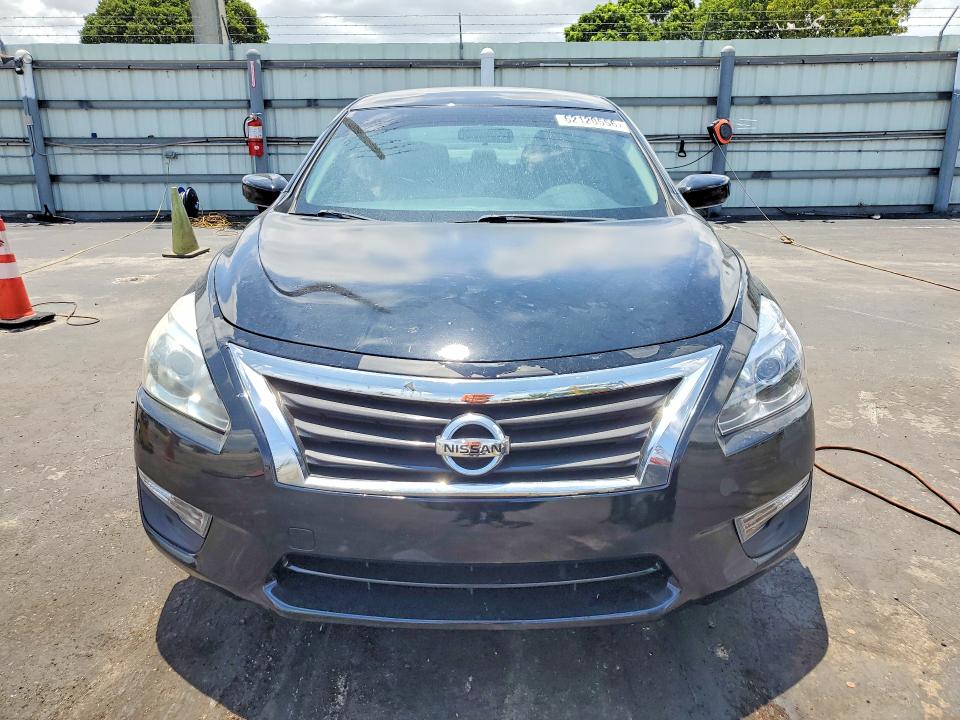 Продажа на аукционе авто 2015 Nissan Altima, vin: 1N4AL3APXFC490193, номер лота: 62120556
