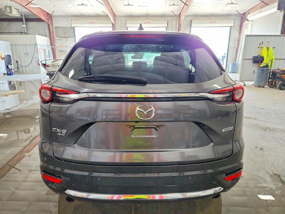 2018 Mazda Cx-9 მანქანა იყიდება აუქციონზე, vin: JM3TCBEY8J0235981, აუქციონის ნომერი: 61604036
