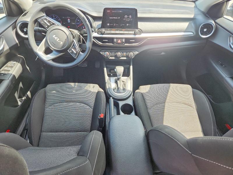 61124336 :رقم المزاد ، 3KPF24AD8PE585487 vin ، 2023 Kia Forte مزاد بيع