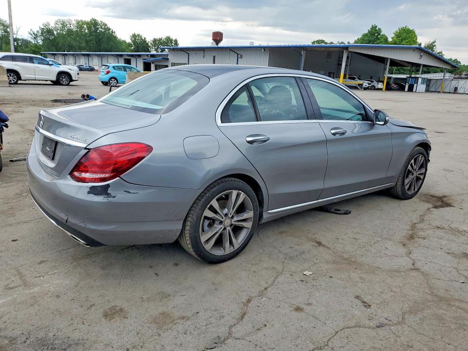 60388906 :رقم المزاد ، 55SWF4KB7FU038591 vin ، 2015 Mercedes-benz C مزاد بيع