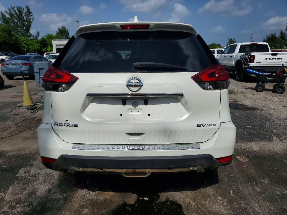60856376 :رقم المزاد ، 5N1AT2MV2JC849247 vin ، 2018 Nissan Rogue مزاد بيع