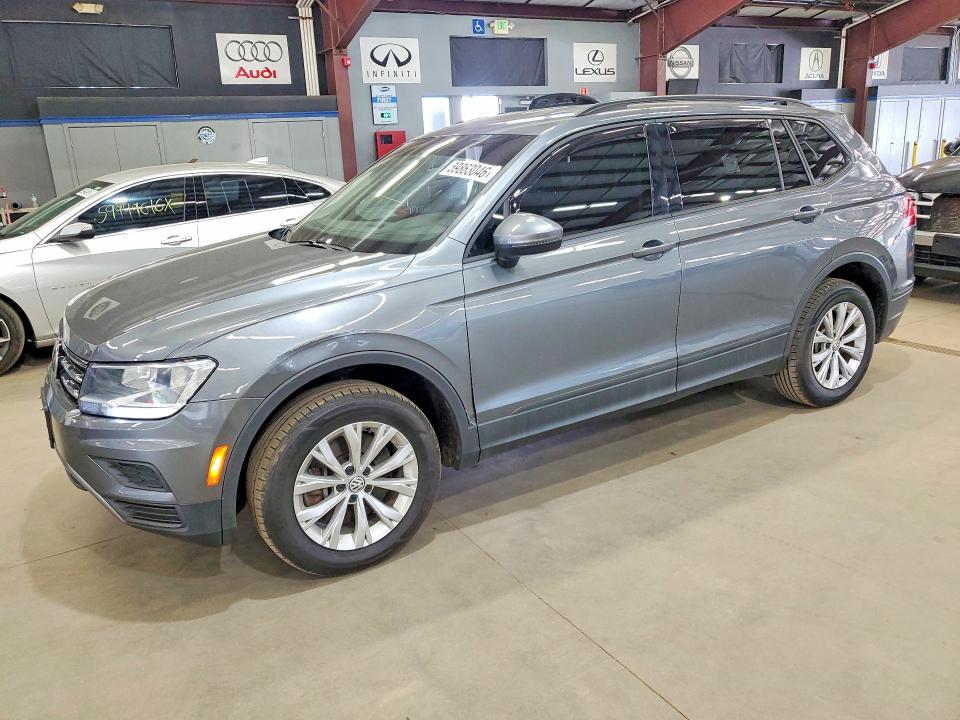 Auction sale of the 2019 Volkswagen Tiguan, vin: 3VV0B7AX3KM188268, lot number: 59863046