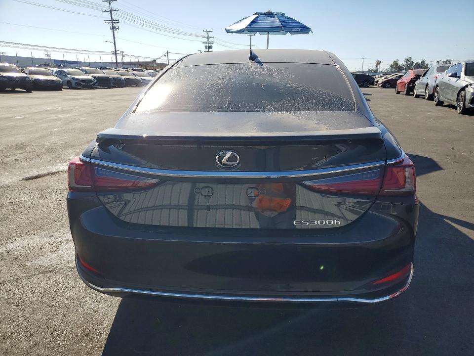 60662416 :رقم المزاد ، 58ADA1C19SU068578 vin ، 2025 Lexus Es 300h مزاد بيع
