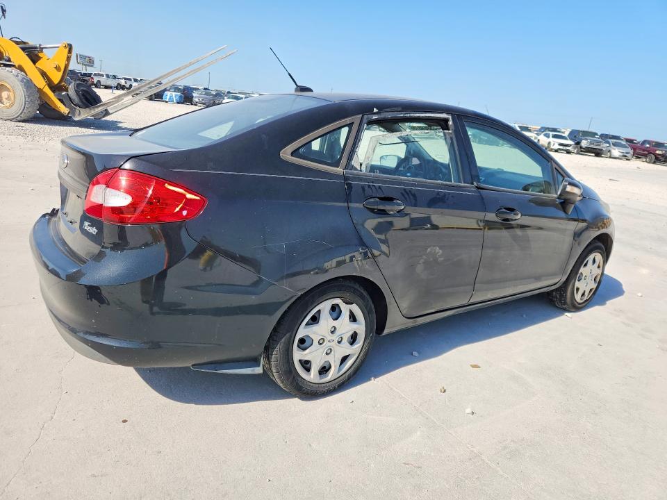 2013 Ford Fiesta მანქანა იყიდება აუქციონზე, vin: 3FADP4BJ9DM194191, აუქციონის ნომერი: 59698786
