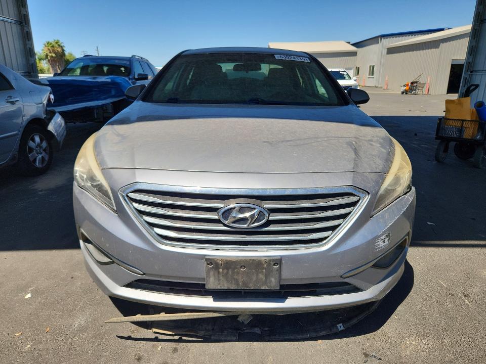 63024136 :رقم المزاد ، 5NPE24AF0HH542479 vin ، 2017 Hyundai Sonata مزاد بيع