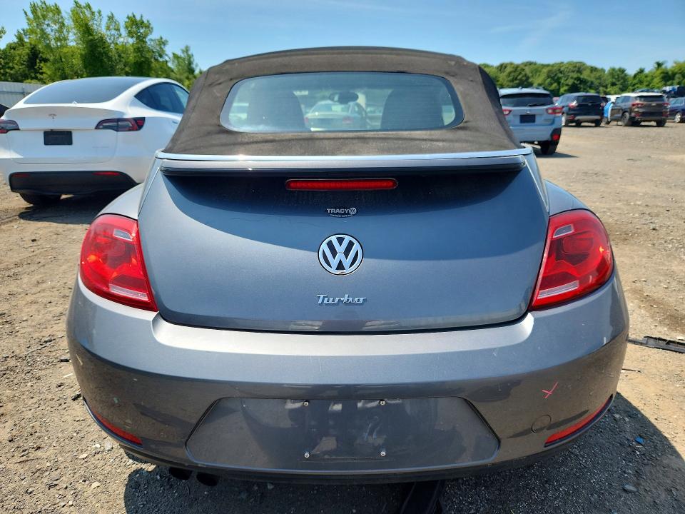61405286 :رقم المزاد ، 3VW517AT1GM812786 vin ، 2016 Volkswagen Beetle مزاد بيع