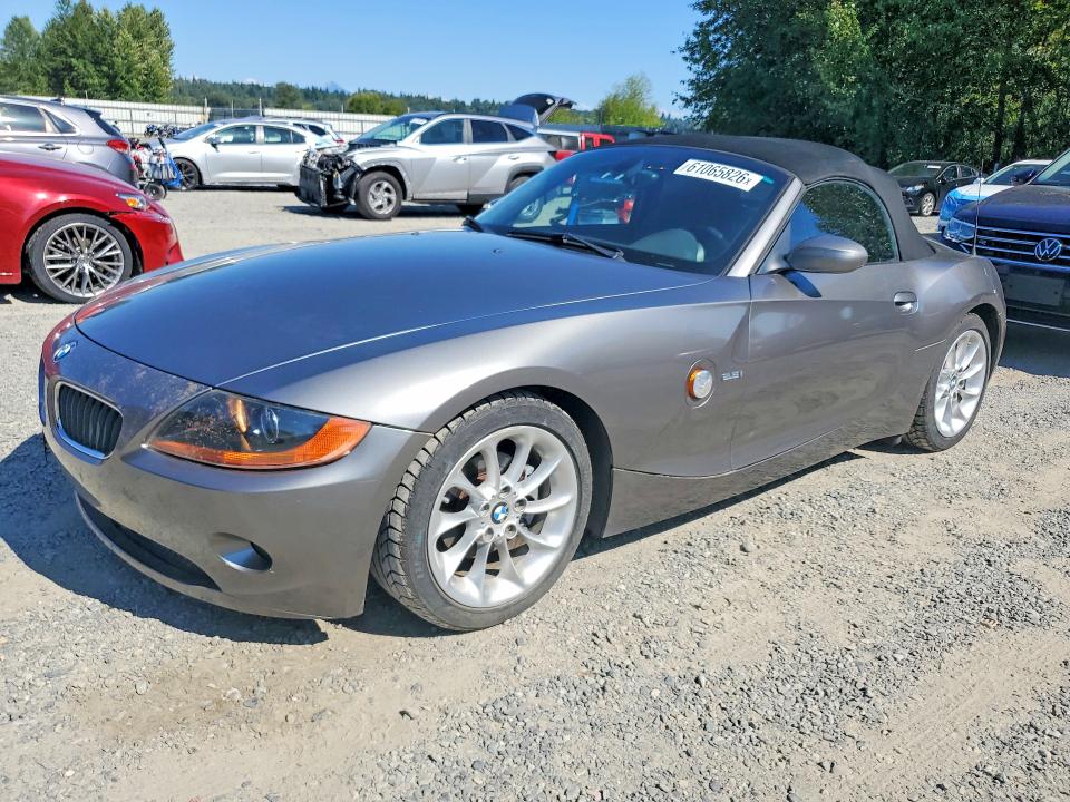 61065826 :رقم المزاد ، 4USBT33474LS48700 vin ، 2004 Bmw Z4 مزاد بيع