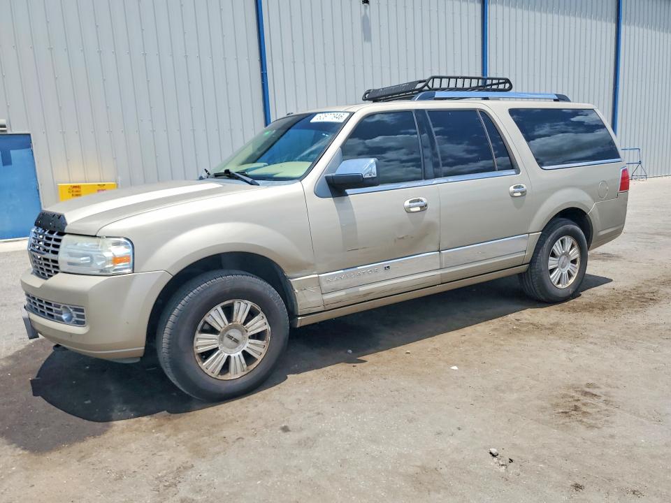 Продажа на аукционе авто 2007 Lincoln Navigator, vin: 5LMFL285X7LJ24176, номер лота: 62677946