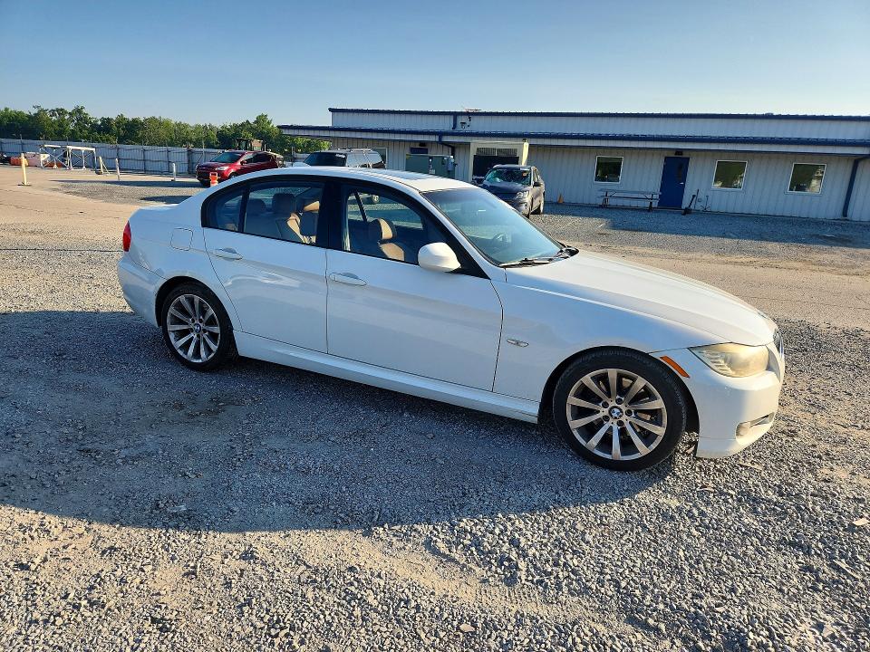 Продажа на аукционе авто 2011 Bmw 328, vin: WBAPH7C53BE850585, номер лота: 61410626