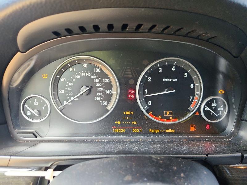 2011 Bmw 550 მანქანა იყიდება აუქციონზე, vin: WBAFR9C52BC270857, აუქციონის ნომერი: 60152766