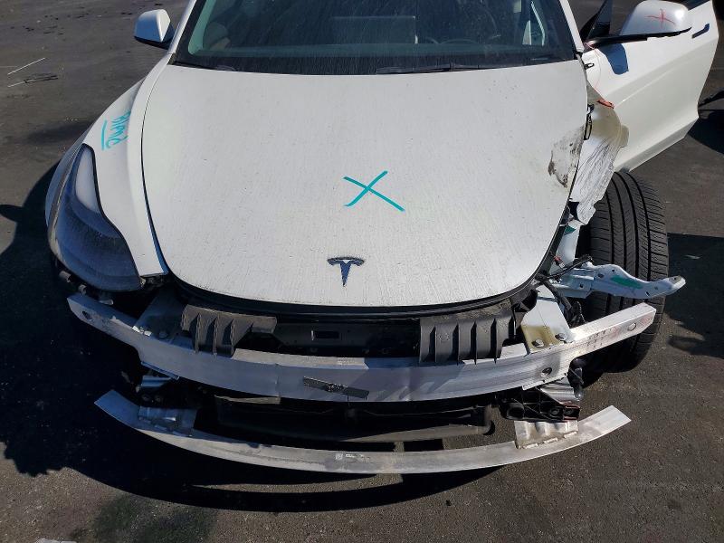 Продажа на аукционе авто 2023 Tesla Model 3, vin: 5YJ3E1EA2PF401874, номер лота: 63346326