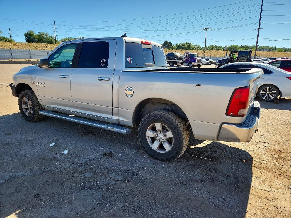 61026126 :رقم المزاد ، 1C6RR7LT1GS400957 vin ، 2016 Ram 1500 مزاد بيع