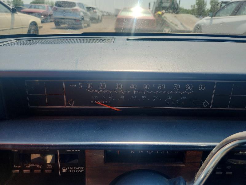 1988 Cadillac Deville მანქანა იყიდება აუქციონზე, vin: 1G6CD5159J4333738, აუქციონის ნომერი: 60028126