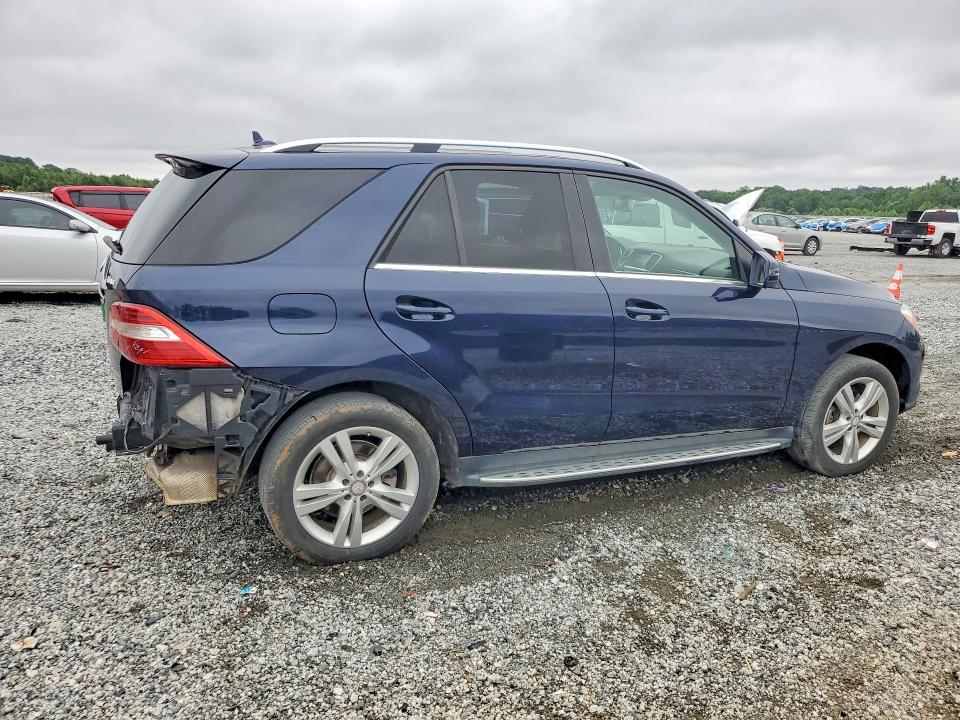 2015 Mercedes-benz Ml მანქანა იყიდება აუქციონზე, vin: 4JGDA5HB2FA514433, აუქციონის ნომერი: 61891246
