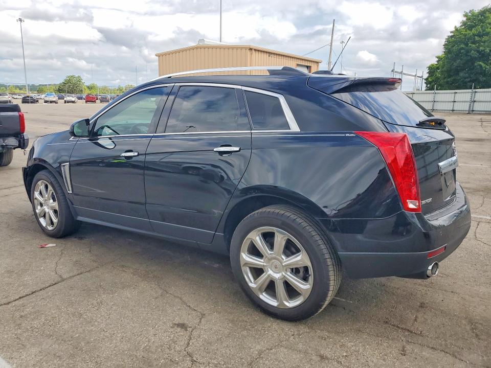 60022376 :رقم المزاد ، 3GYFNDE37FS638800 vin ، 2015 Cadillac Srx مزاد بيع