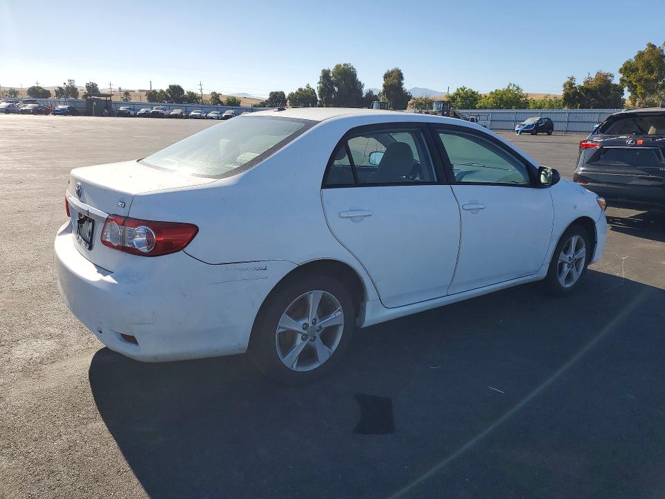 Продаж на аукціоні авто 2011 Toyota Corolla, vin: 2T1BU4EEXBC558973, номер лоту: 62534906