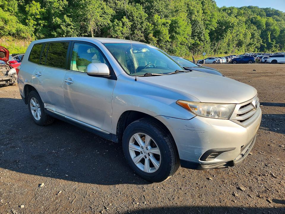 Продаж на аукціоні авто 2011 Toyota Highlander, vin: 5TDBK3EH3BS090263, номер лоту: 59800996