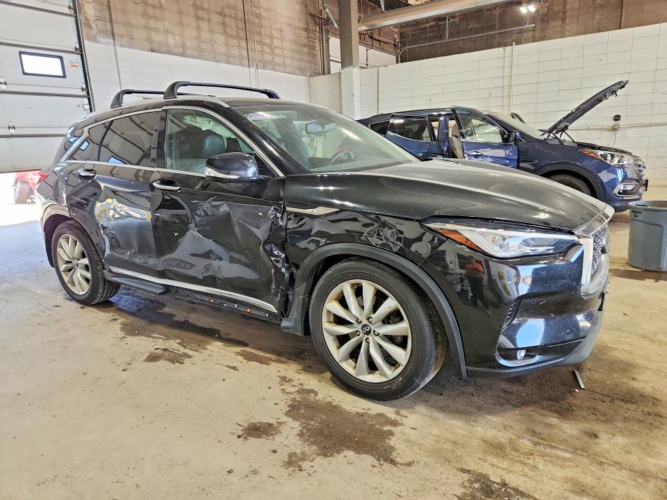 60686866 :رقم المزاد ، 3PCAJ5M39KF122816 vin ، 2019 Infiniti Qx50 مزاد بيع