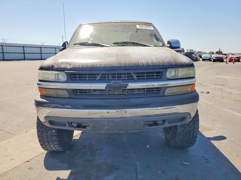 60830876 :رقم المزاد ، 2GCEC19TXY1113714 vin ، 2000 Chevrolet Silverado مزاد بيع