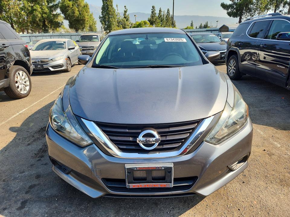 61343926 :رقم المزاد ، 1N4BL3AP8GC230431 vin ، 2016 Nissan Altima مزاد بيع