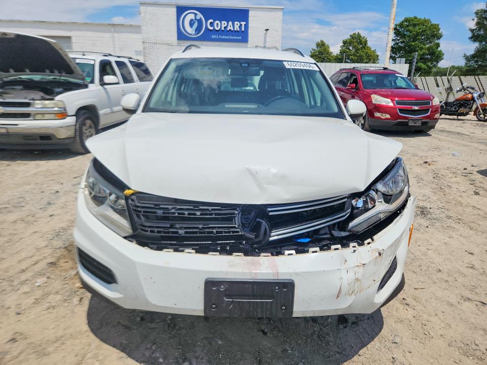 Продаж на аукціоні авто 2017 Volkswagen Tiguan, vin: WVGBV7AX2HK000267, номер лоту: 60209496
