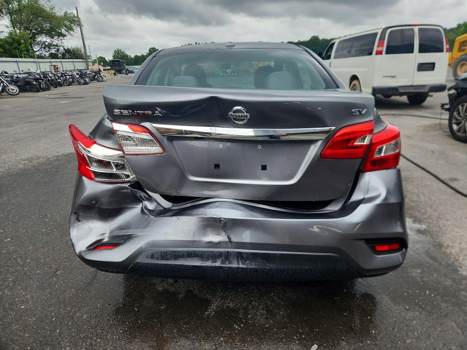 2018 Nissan Sentra მანქანა იყიდება აუქციონზე, vin: 3N1AB7AP0JY295808, აუქციონის ნომერი: 61325086