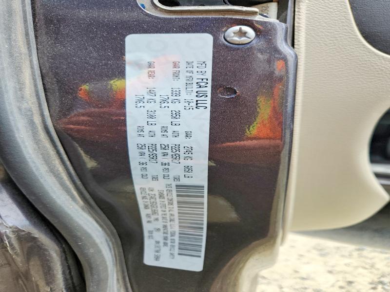 60648626 :رقم المزاد ، 2C4RC1BGXGR186063 vin ، 2016 Chrysler Town & Country مزاد بيع