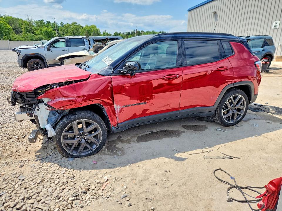 62666666 :رقم المزاد ، 3C4NJDCN8TT224223 vin ، 2026 Jeep Compass مزاد بيع