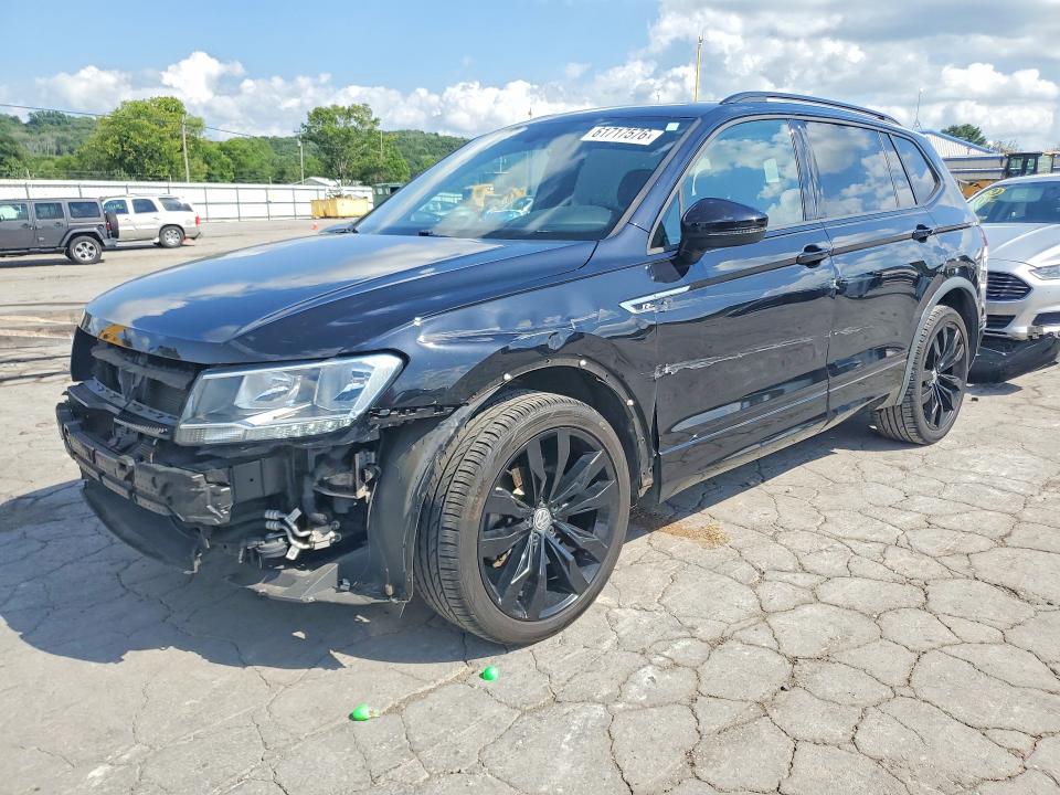 61717576 :رقم المزاد ، 3VV3B7AX0MM094008 vin ، 2021 Volkswagen Tiguan مزاد بيع