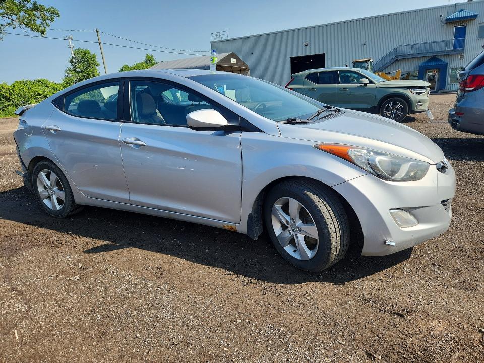 60647806 :رقم المزاد ، 5NPDH4AEXDH250057 vin ، 2013 Hyundai Elantra مزاد بيع