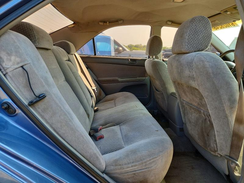 61028246 :رقم المزاد ، 4T1BE32K34U814891 vin ، 2004 Toyota Camry مزاد بيع