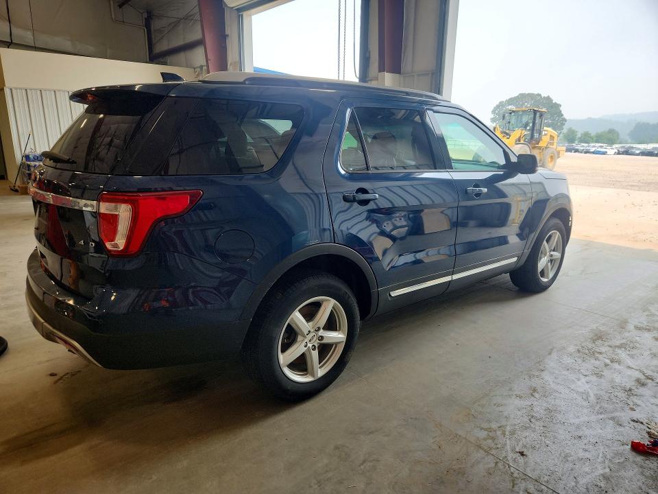 2017 Ford Explorer მანქანა იყიდება აუქციონზე, vin: 1FM5K8D80HGA74743, აუქციონის ნომერი: 61731736