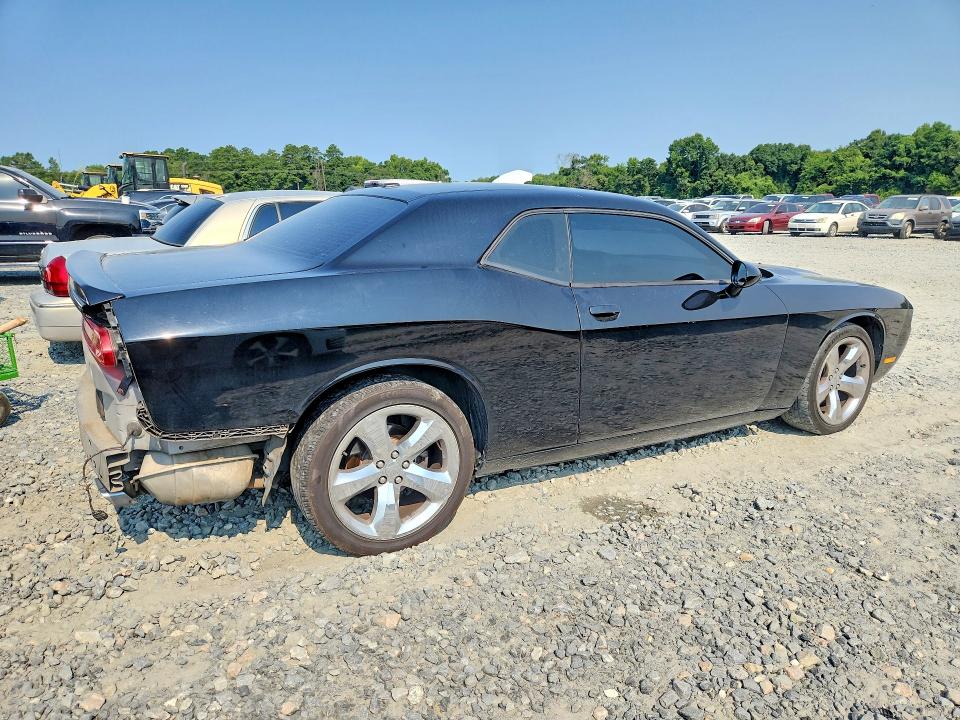 63096786 :رقم المزاد ، 2C3CDYAG8EH158444 vin ، 2014 Dodge Challenger مزاد بيع