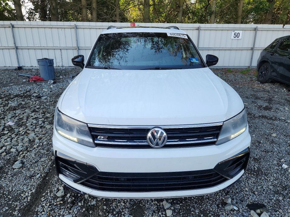 Продажа на аукционе авто 2021 Volkswagen Tiguan, vin: 3VV2B7AX2MM004546, номер лота: 60839676