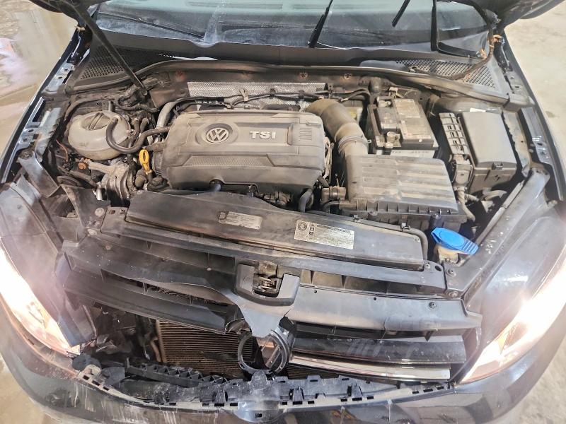 61180986 :رقم المزاد ، 3VW217AU9HM072286 vin ، 2017 Volkswagen Golf مزاد بيع