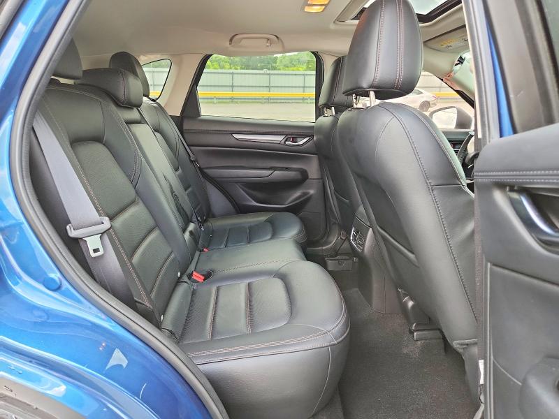 61247346 :رقم المزاد ، JM3KFBCM3N0569571 vin ، 2022 Mazda Cx-5 مزاد بيع