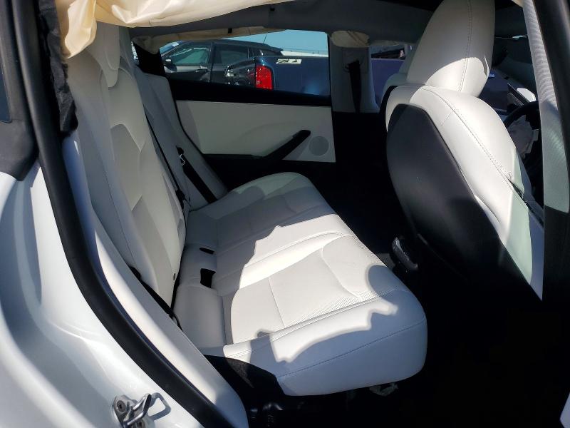 Продажа на аукционе авто 2024 Tesla Model 3, vin: 5YJ3E1EA2RF869655, номер лота: 60890886