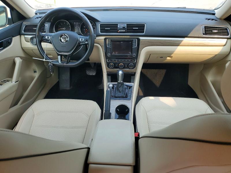 Aukcja sprzedaży 2018 Volkswagen Passat, vin: 1VWBA7A30JC020561, numer aukcji: 61130776