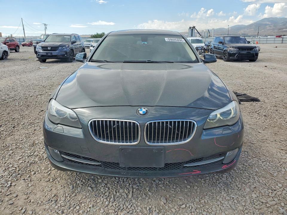 2013 Bmw 528 მანქანა იყიდება აუქციონზე, vin: WBAXH5C52DDW13423, აუქციონის ნომერი: 59695096