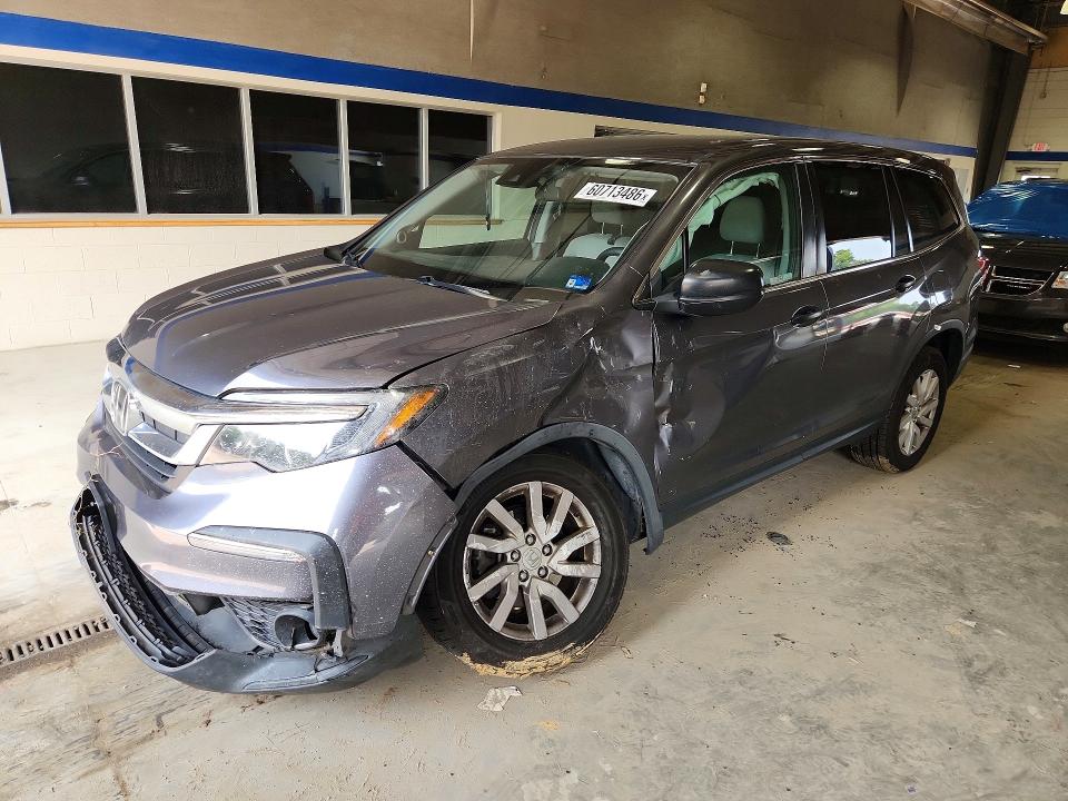 60713486 :رقم المزاد ، 5FNYF6H10KB007777 vin ، 2019 Honda Pilot مزاد بيع