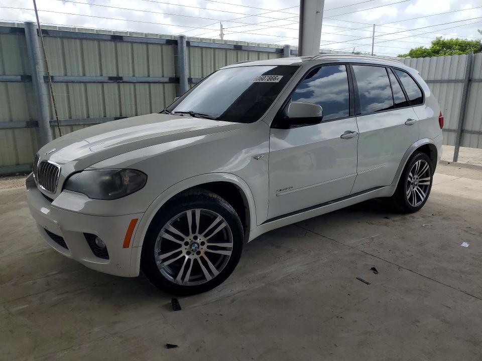 60607866 :رقم المزاد ، 5UXZV8C57DL426589 vin ، 2013 Bmw X5 مزاد بيع