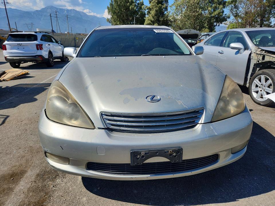 60833506 :رقم المزاد ، JTHBF30G920049723 vin ، 2002 Lexus Es مزاد بيع