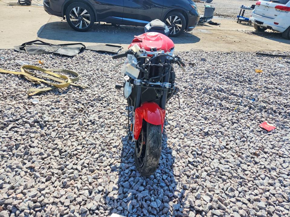 Продажа на аукционе авто 2015 Bmw S 1000, vin: WB10D2108FZ351397, номер лота: 61029326