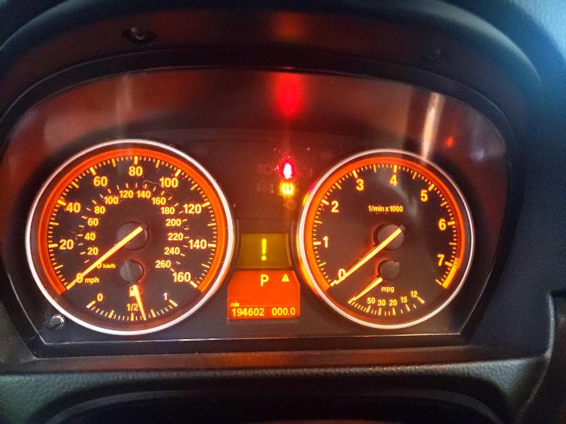 62874626 :رقم المزاد ، WBAPK7C53BA819099 vin ، 2011 Bmw 328 مزاد بيع