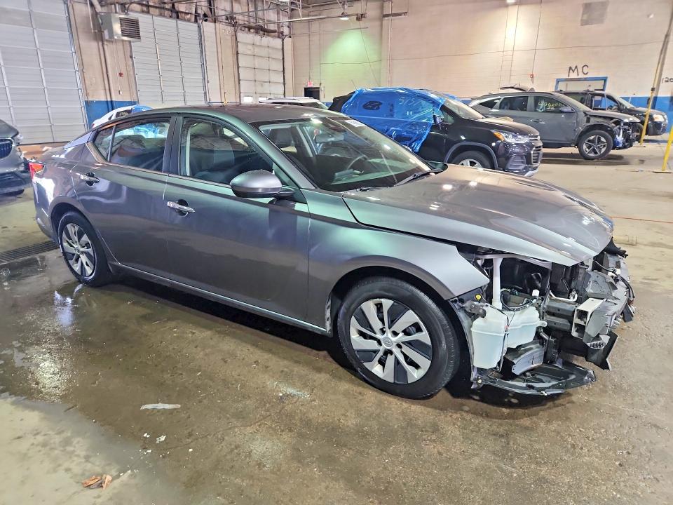 Продажа на аукционе авто 2023 Nissan Altima, vin: 1N4BL4BV0PN376975, номер лота: 62527066