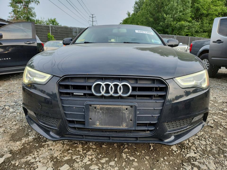 2014 Audi A5 მანქანა იყიდება აუქციონზე, vin: WAURFAFR9EA037161, აუქციონის ნომერი: 62877306