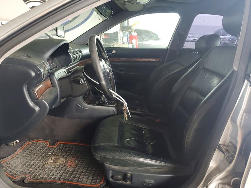 62282656 :رقم المزاد ، WAUAH28D8YA098150 vin ، 2000 Audi A4 مزاد بيع