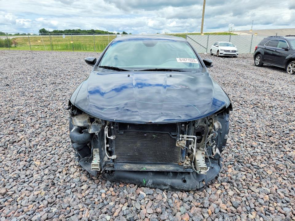 Aukcja sprzedaży 2015 Chrysler 200, vin: 1C3CCCCGXFN722168, numer aukcji: 61671926