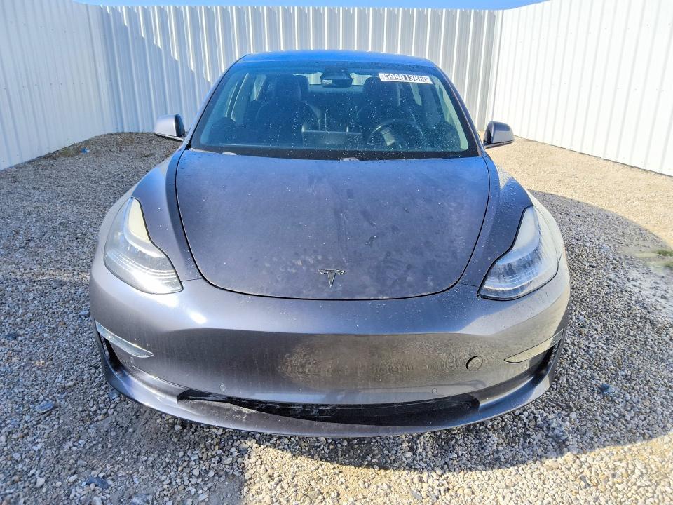 Продажа на аукционе авто 2018 Tesla Model 3, vin: 5YJ3E1EB7JF185035, номер лота: 59901386